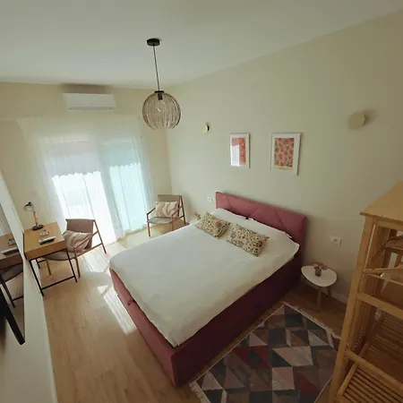 Villa Velaris *